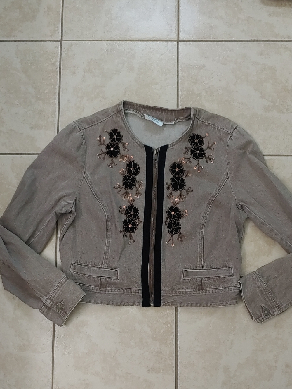 VTG Jeanology Tan Denim Jacket Black Velvet Floral Embroidery Women's Size 16